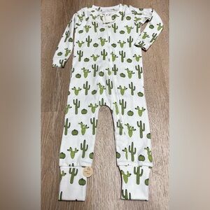 Monica + Andy Pajama Set